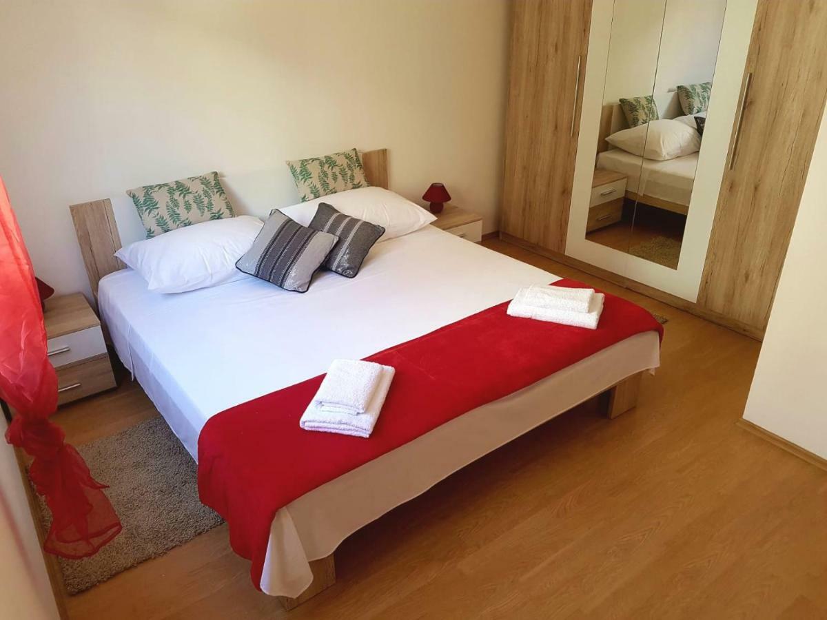 Apartments Sea View Спліт Екстер'єр фото